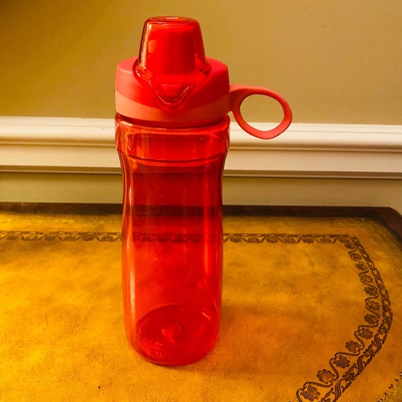 Pogo BPA-Free Tritan Plastic Water Bottle with Chug Lid 18 Oz Pink - Picture 2 of 5